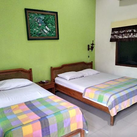 Enny'S Guest House Malang Dış mekan fotoğraf