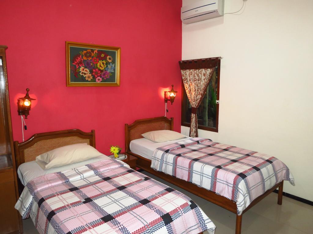 Enny'S Guest House Malang Oda fotoğraf