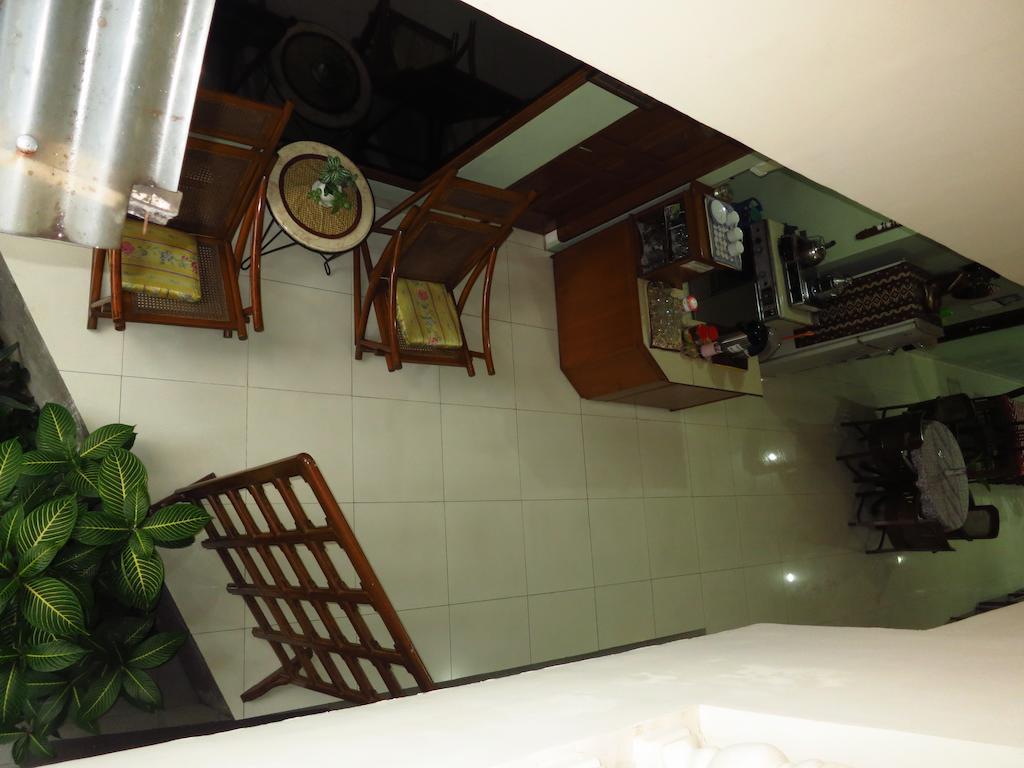 Enny'S Guest House Malang Dış mekan fotoğraf