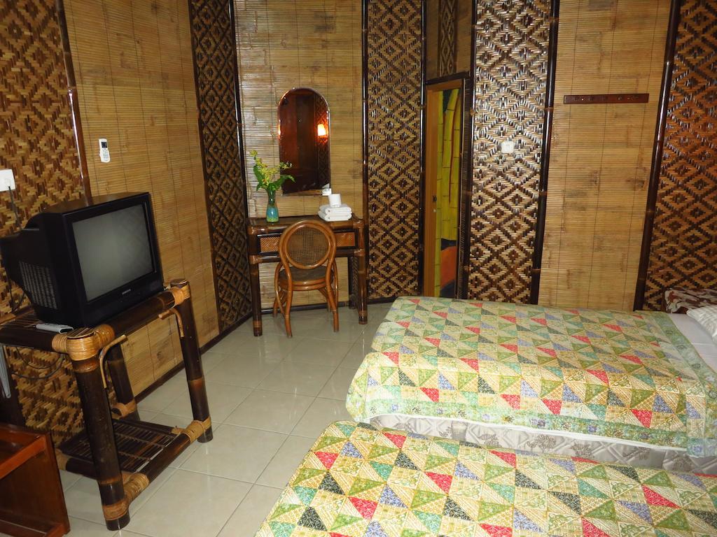 Enny'S Guest House Malang Dış mekan fotoğraf